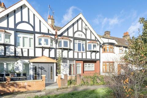 5 bedroom terraced house for sale, Horn Lane, London W3