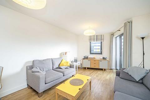 1 bedroom flat for sale, Uxbridge Road, London W3