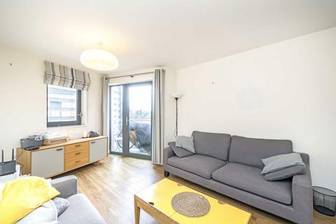 1 bedroom flat for sale, Uxbridge Road, London W3