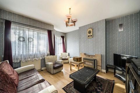 3 bedroom terraced house for sale, Horn Lane, London W3