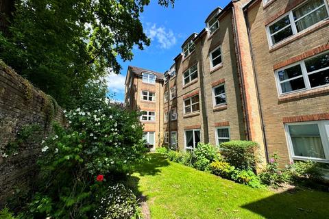 1 bedroom flat for sale, 12 Homesarum House, 49 Wilton Road, Salisbury, Wiltshire, SP2 7HS