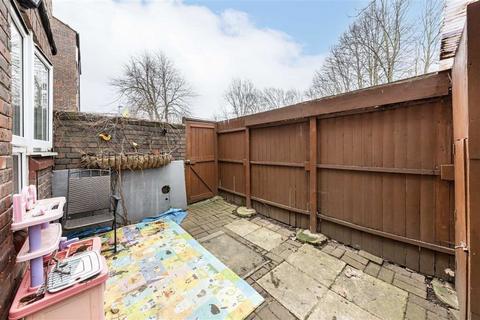 1 bedroom flat for sale, Gallon Close, London SE7