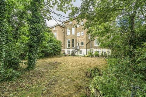 1 bedroom flat for sale, St. Johns Park, London SE3