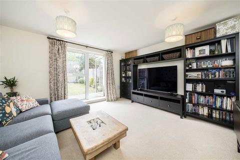 2 bedroom house for sale, Victoria Way, London SE7