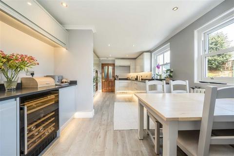 5 bedroom detached house for sale, St. Johns Park, London SE3