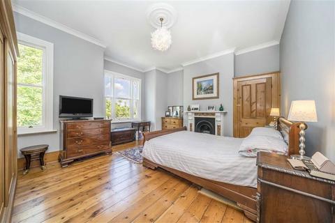 5 bedroom detached house for sale, St. Johns Park, London SE3