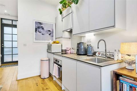 1 bedroom flat for sale, Woodrow, London SE18