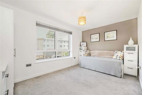 2 bedroom terraced house for sale, Victoria Way, London SE7