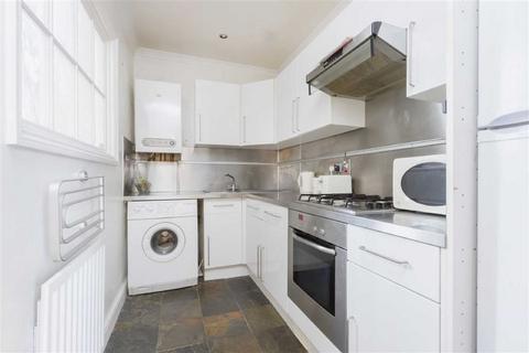 2 bedroom flat for sale, Royal Herbert Pavilions, London SE18