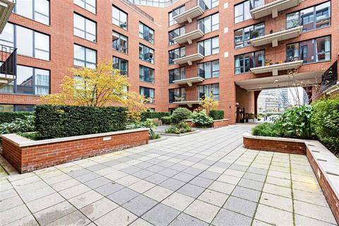 2 bedroom flat for sale, Thunderer Walk, London SE18