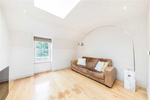 2 bedroom flat for sale, Mycenae Road, London SE3