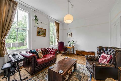 4 bedroom house for sale, Charlton Church Lane, London SE7