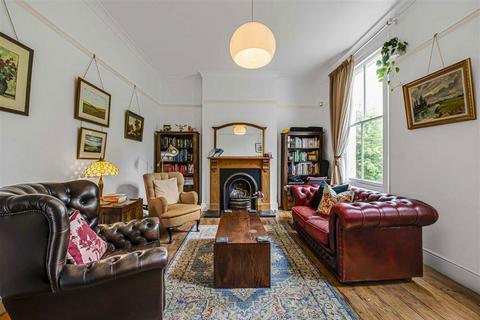 4 bedroom house for sale, Charlton Church Lane, London SE7