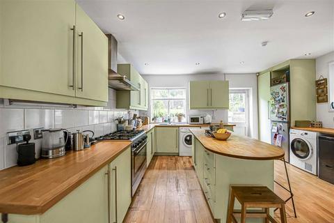 4 bedroom house for sale, Charlton Church Lane, London SE7