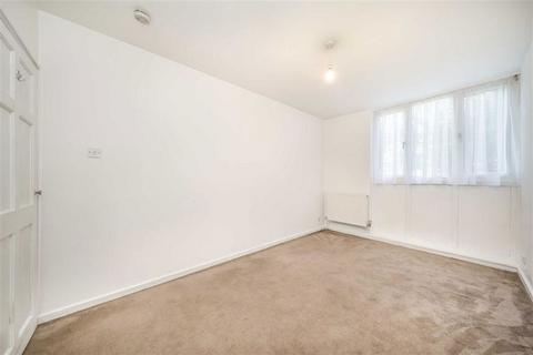 2 bedroom flat for sale, Casterbridge Road, London SE3