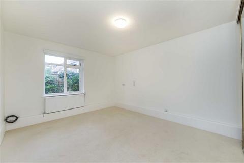 1 bedroom flat for sale, Westcombe Park Road, London SE3