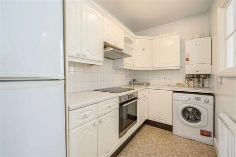 2 bedroom flat for sale, Royal Herbert Pavilions, London SE18