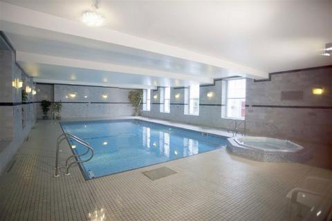 2 bedroom flat for sale, Royal Herbert Pavilions, London SE18