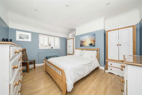 3 bedroom house for sale, Sutlej Road, London SE7