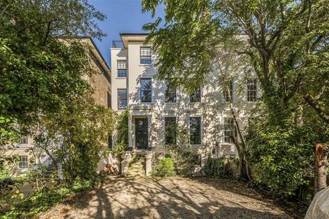 1 bedroom flat for sale, Shooters Hill Road, London SE3