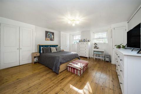 1 bedroom flat for sale, Shooters Hill Road, London SE3