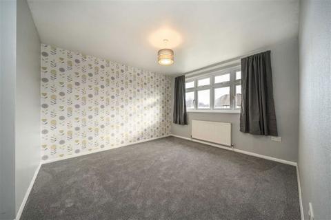 3 bedroom house to rent, Galsworthy Crescent, London SE3