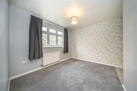 3 bedroom house to rent, Galsworthy Crescent, London SE3