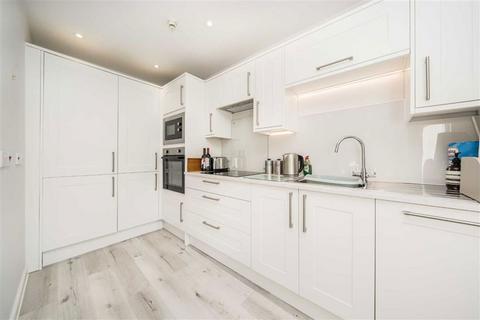 1 bedroom flat to rent, Westcombe Park Road, London SE3