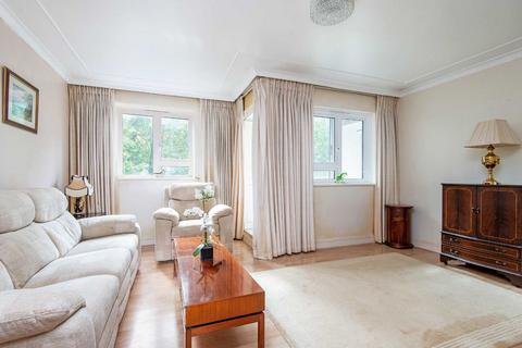 2 bedroom flat for sale, Robert Street, London NW1