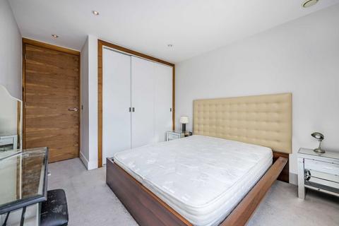 1 bedroom flat for sale, Saffron Hill, London EC1N