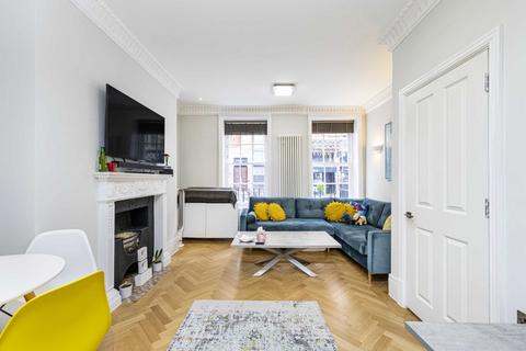 2 bedroom flat for sale, Gray's Inn Road, London WC1X