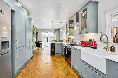 5 bedroom terraced house for sale, Brockley Grove, London SE4