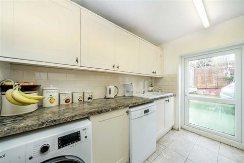 4 bedroom terraced house for sale, Kneller Road, London SE4