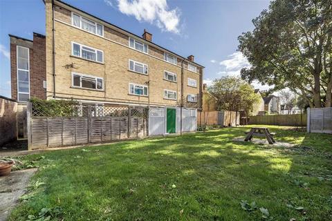 72 Shell Road, London, SE13 7TY