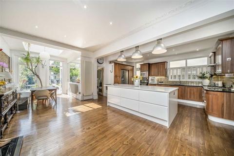 4 bedroom semi-detached house for sale, Penerley Road, London SE6