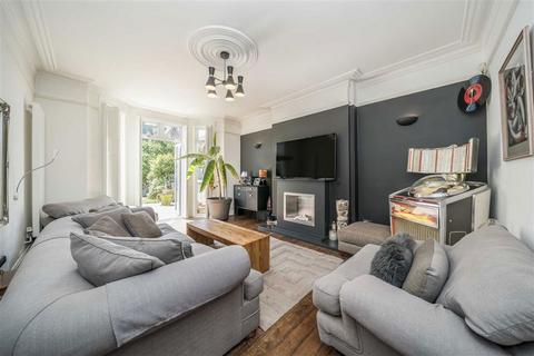 4 bedroom semi-detached house for sale, Penerley Road, London SE6