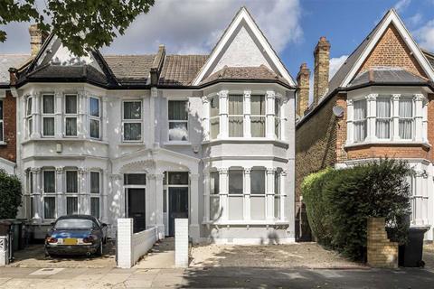 4 bedroom end of terrace house for sale, Inchmery Road, London SE6