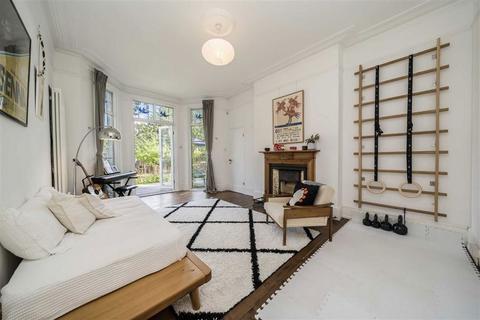 63 Inchmery Road, London, SE6 2NB