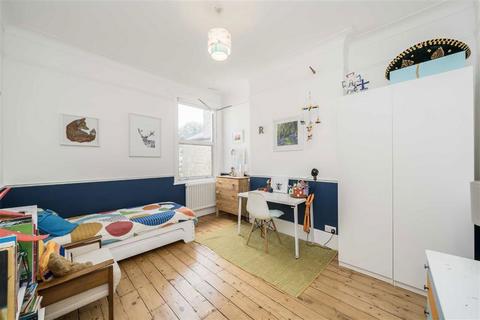 63 Inchmery Road, London, SE6 2NB