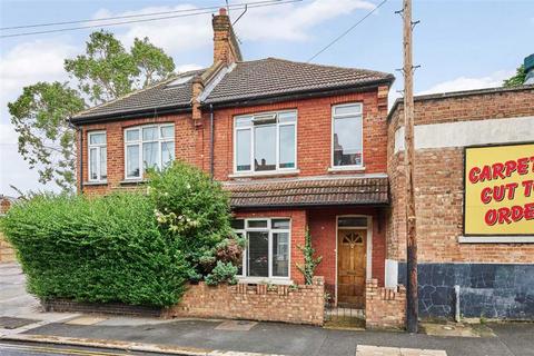 3 bedroom house for sale, Wearside Road, London SE13