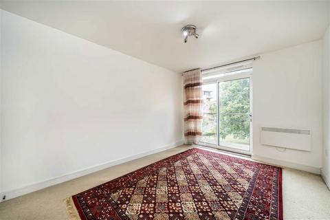 1 bedroom flat for sale, Highfield Close, London SE13