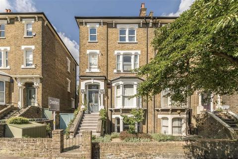 2 bedroom flat for sale, Tressillian Road, London SE4