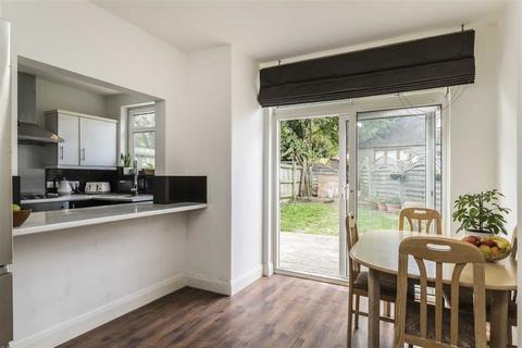 4 bedroom house for sale, Shell Road, London SE13