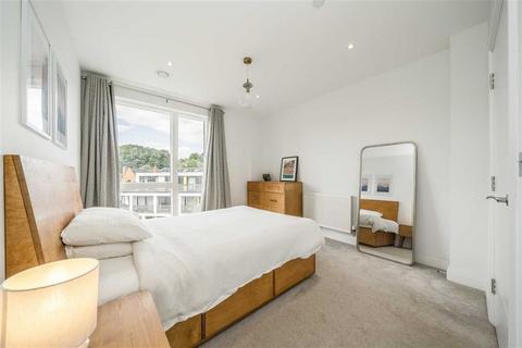 2 bedroom flat for sale, Loampit Vale, London SE13