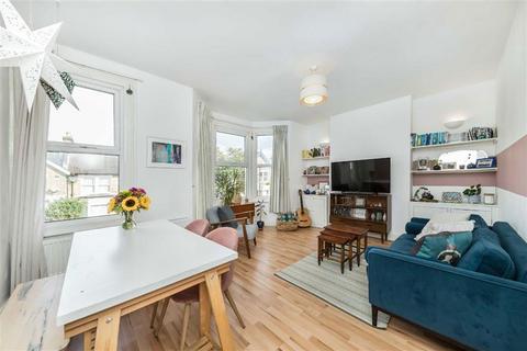 2 bedroom flat for sale, George Lane, London SE13