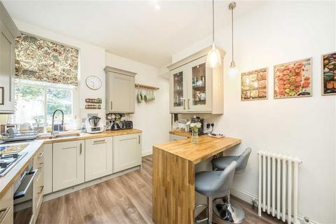 2 bedroom flat for sale, Ladywell Road, London SE13