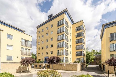 Premiere Place, London E14