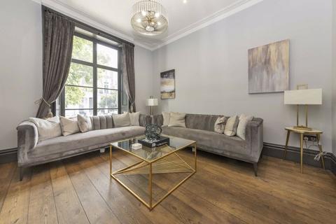 3 bedroom semi-detached house for sale, Gunter Grove, London SW10