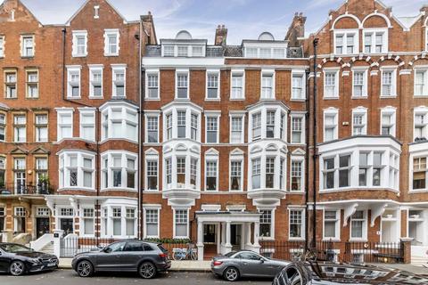 Studio for sale, Embankment Gardens, London SW3