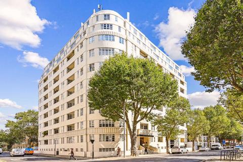 Studio for sale, Sloane Avenue, London SW3